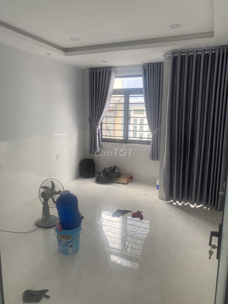 Cho thuê tầng nhà tại Quận 12, TP Hồ Chí Minh - Giá chỉ 5 triệu/tháng