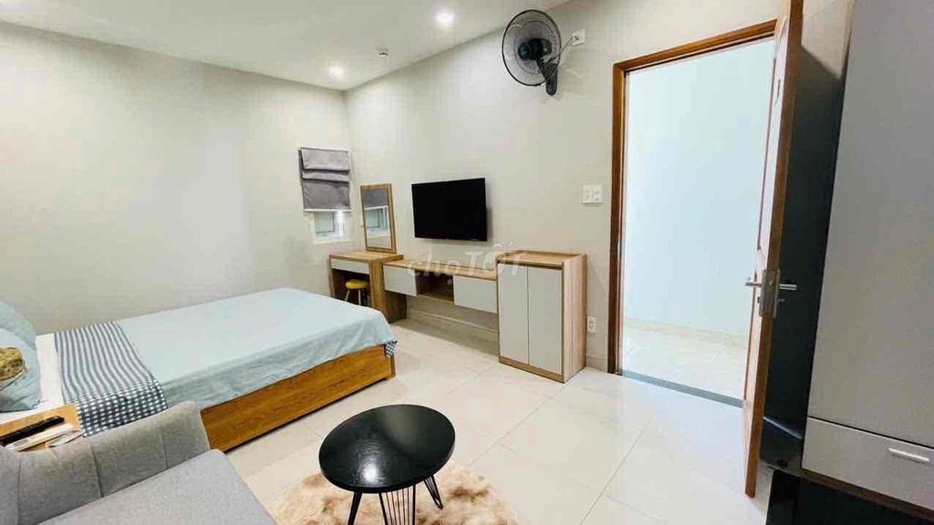 Căn hộ studio Nguyễn Hữu Cảnh Bình Thạnh 28m² giá 7.5 triệu - Tiện nghi đầy đủ, ngay trung tâm!