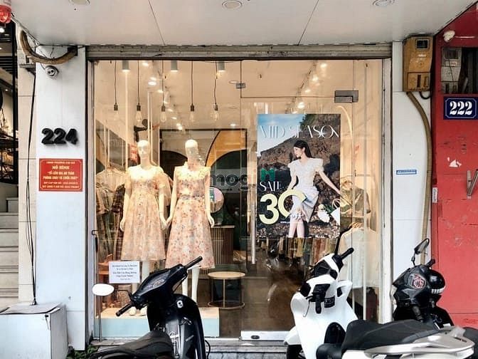 Nhà mặt phố Hàng Đào Hoàn Kiếm 66m² giá 80 triệu - Kinh doanh lý tưởng!