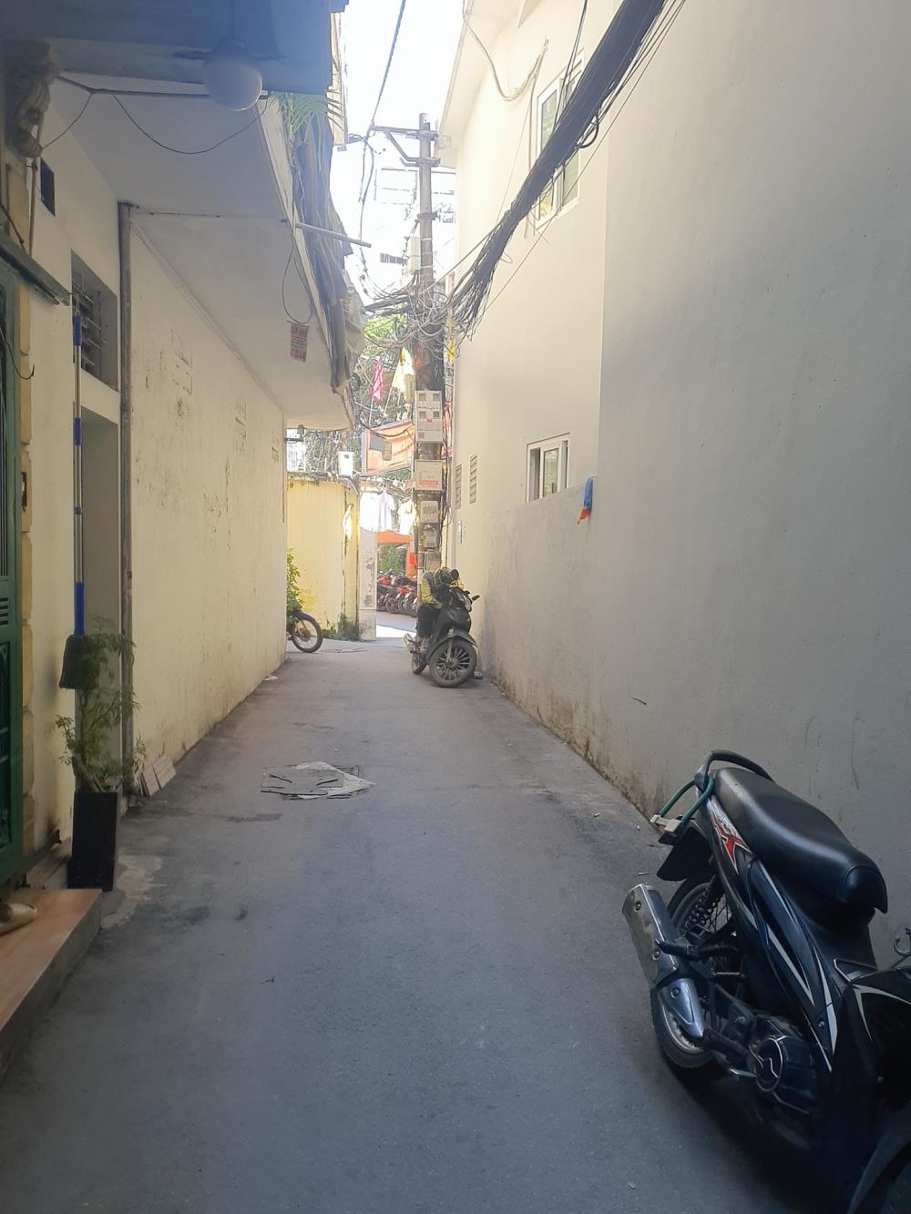 Nhà phố Văn Miếu 30m², 4 tầng giá 6.88 tỷ - Full nội thất đẹp lung linh!