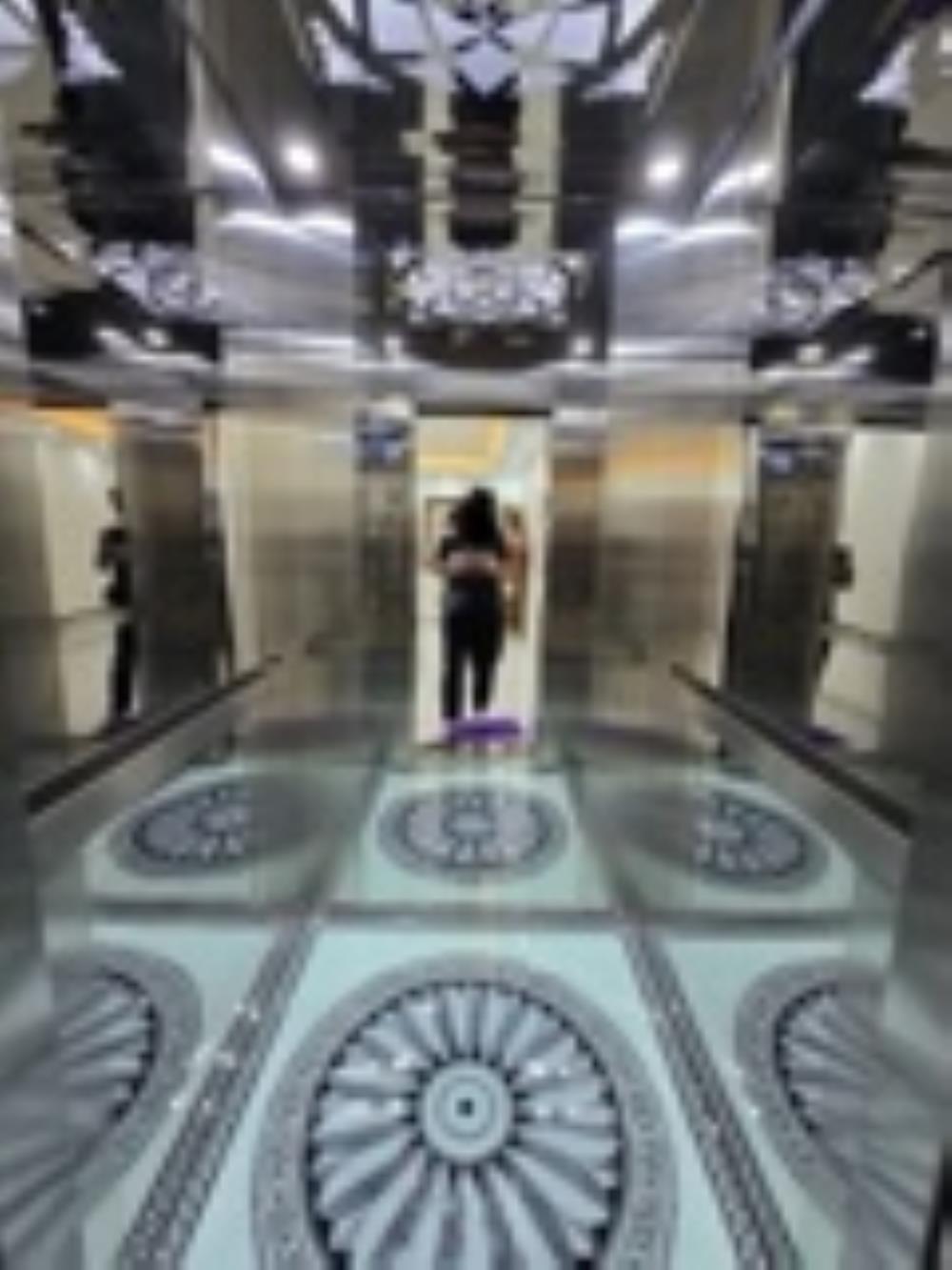 Bán nhà Xuân Thủy, Cầu Giấy 38m² giá 12.8 tỷ - Xây mới, thang máy, ngõ thông thoáng!