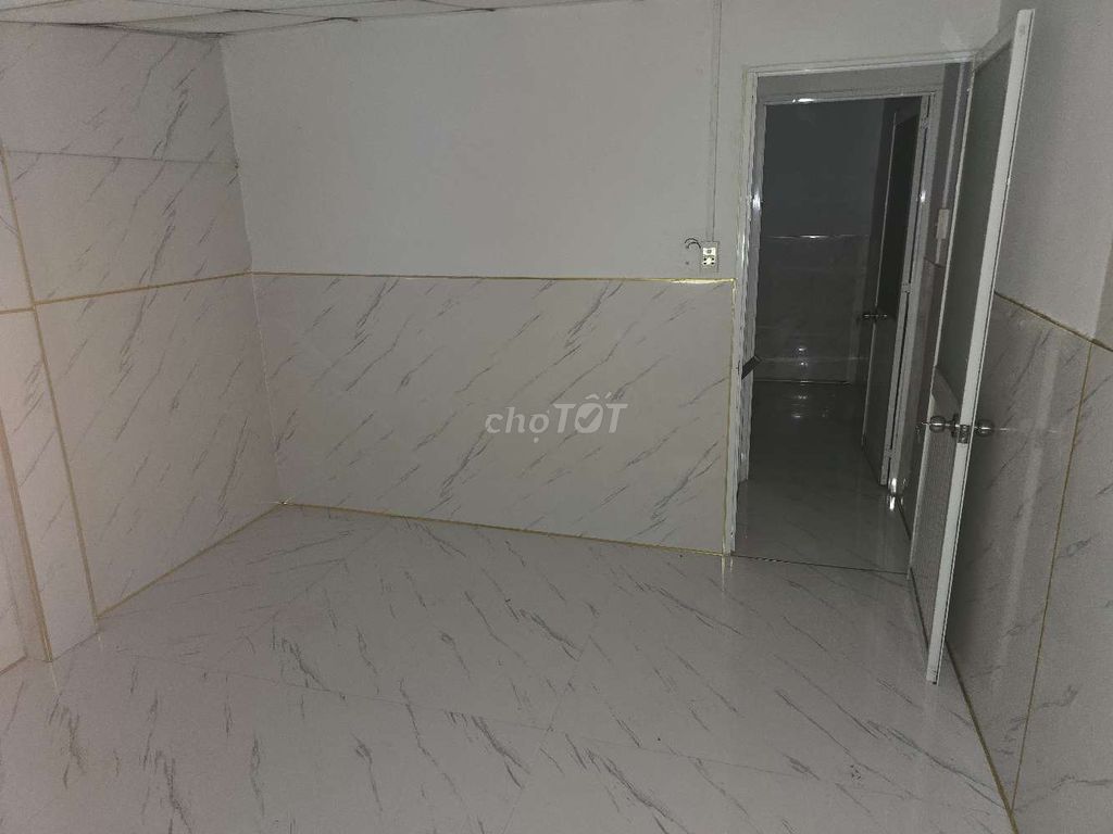 Nhà phố ấp 3 Đông Thạnh, Hóc Môn 30m² giá 700 triệu - Sổ hồng chính chủ