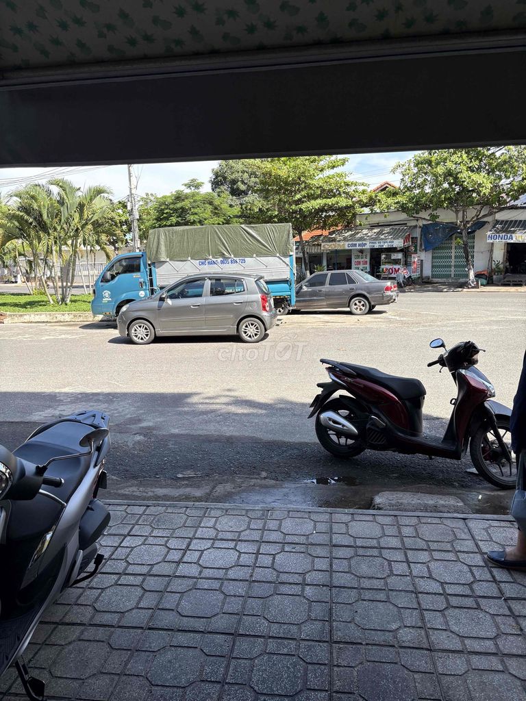 Nhà mặt tiền đường 20m Phước Long 30m² giá 4.1 tỷ - Kinh doanh thuận lợi!