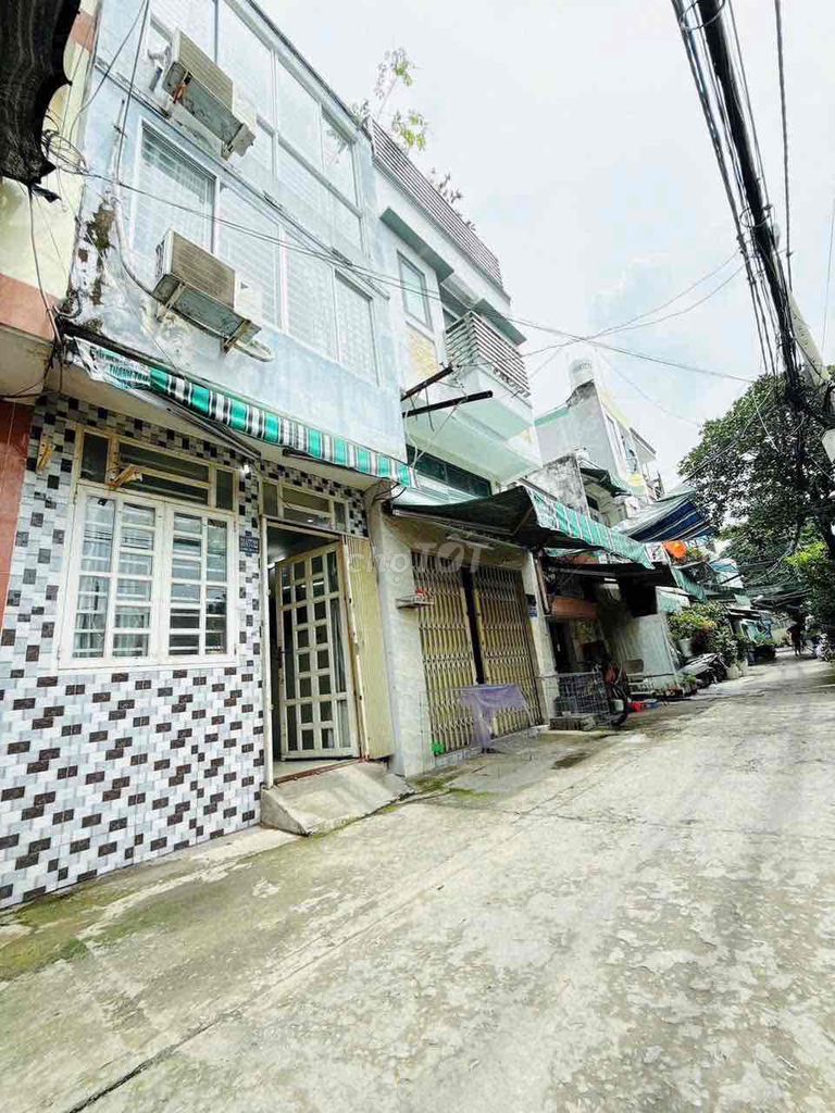 Nhà nguyên căn cho thuê tại Phường 3, Quận 8 - Đầy đủ nội thất, chỉ 11 triệu/tháng!