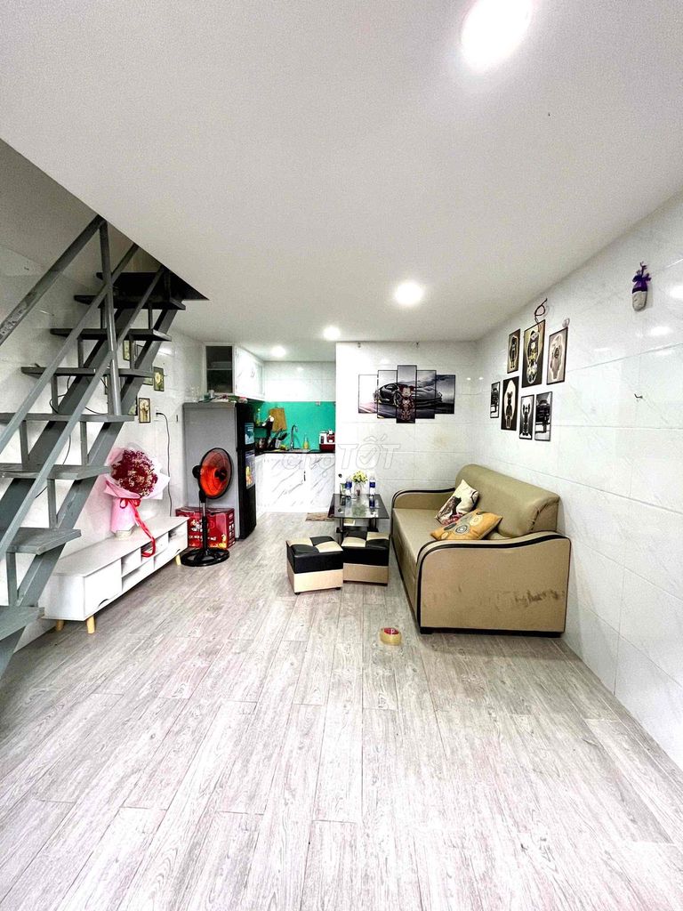 Cho thuê nhà 18m² tại Dĩ An - Gồm 2 phòng ngủ, giá chỉ 3.2 triệu!