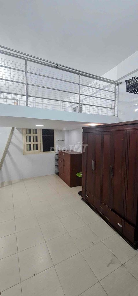 Phòng cho thuê 20m² tại Nguyễn Thái Bình, Quận 1 - An ninh và tiện nghi đầy đủ!