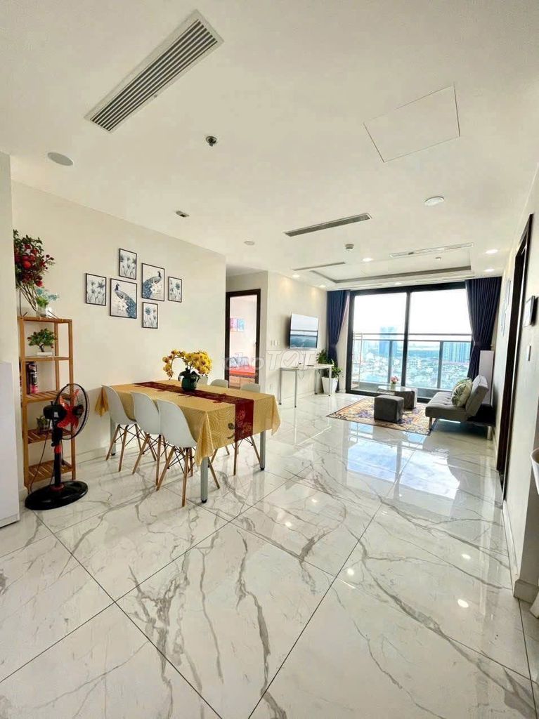 Căn hộ 3PN 145m² đường Hoa Sứ, quận Phú Nhuận - Cho thuê giá 22 triệu/tháng, view Landmark 81