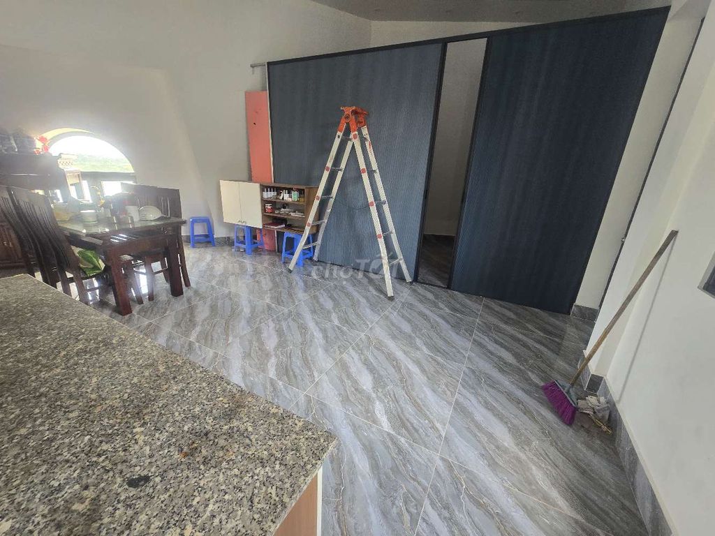 Cho thuê phòng 25m² tại Hà Đông giá 1.9 triệu - Gần hồ thoáng mát!