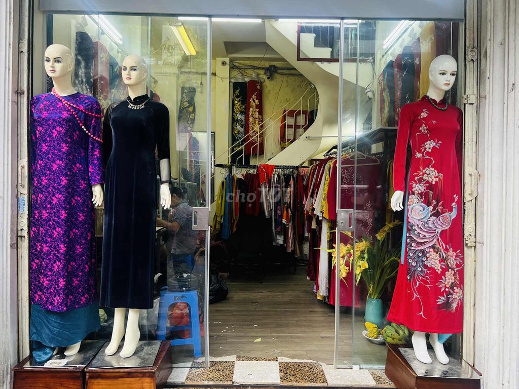 Cửa hàng mặt tiền phố Phùng Khắc Khoan 20m² giá 8 triệu - Địa điểm kinh doanh lý tưởng!