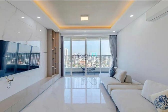Căn hộ Thảo Điền Pearl 105m² giá 3.2 tỷ - Thiết kế hiện đại, ban công thoáng mát!