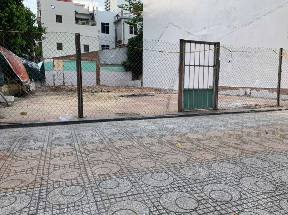Đất góc 2 mặt tiền đường Pasteur, Nha Trang 266.8m² giá 85 tỷ - Tiềm năng đầu tư lớn!