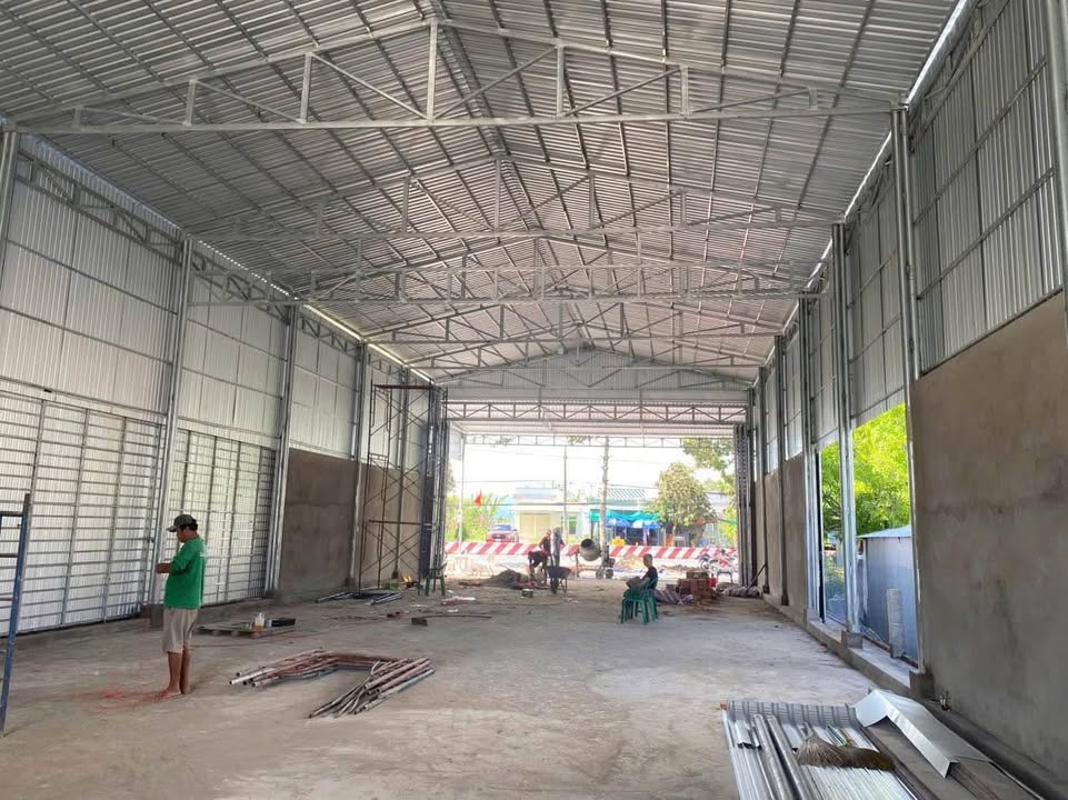 Cho thuê kho mặt tiền 943, Phú Hòa, Thoại Sơn, 960m² - Giá chỉ 30 triệu/tháng!