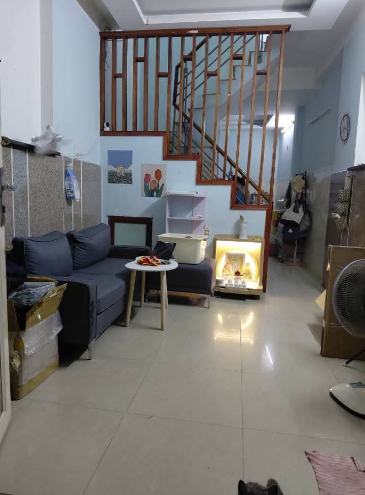 Nhà cho thuê hẻm xe tải gần chợ Phạm Đăng Giảng 52m² giá 7 triệu - Sẵn sàng vào ở ngay!