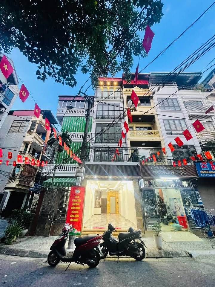 Nhà phố Trần Khát Chân 46m² giá 1.1 tỷ - Ô tô vào tận nhà, chỉ 2 phút ra phố cổ!