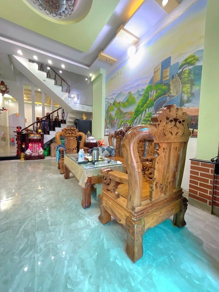 Nhà phố Tân Kỳ Tân Quý 75.6m² giá 5 tỷ - Hẻm xe hơi, sổ hồng chính chủ!