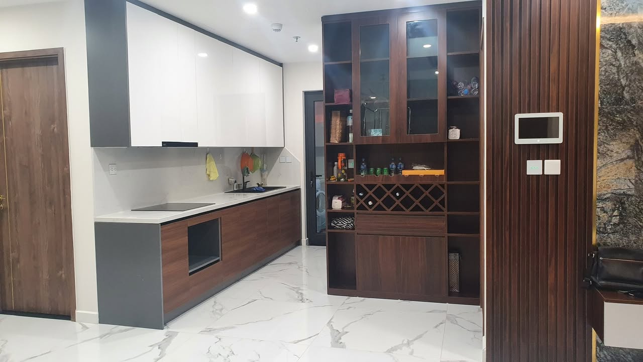 Căn hộ Sunshine City Bắc Từ Liêm 98m² giá 9.6 tỷ - View biệt thự tuyệt đẹp!