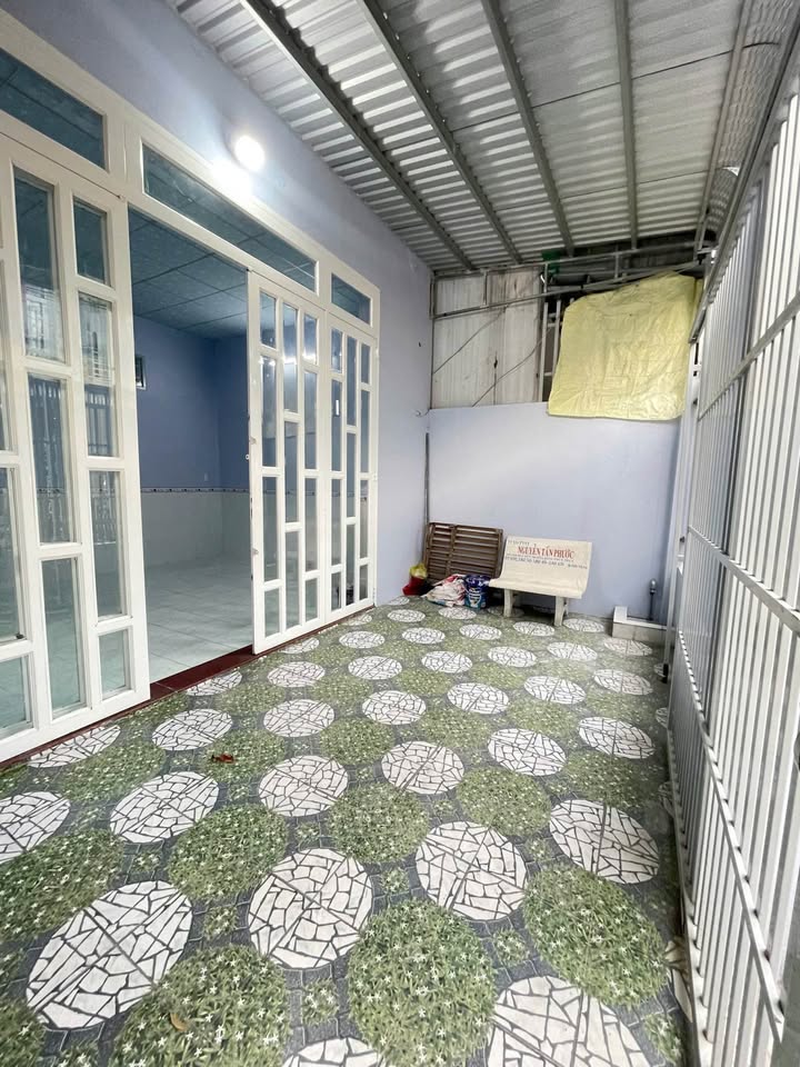 Cho thuê nhà nguyên căn hẻm ô tô Nguyễn Đệ, Cái Khế 108m² chỉ 5.5 triệu/tháng!