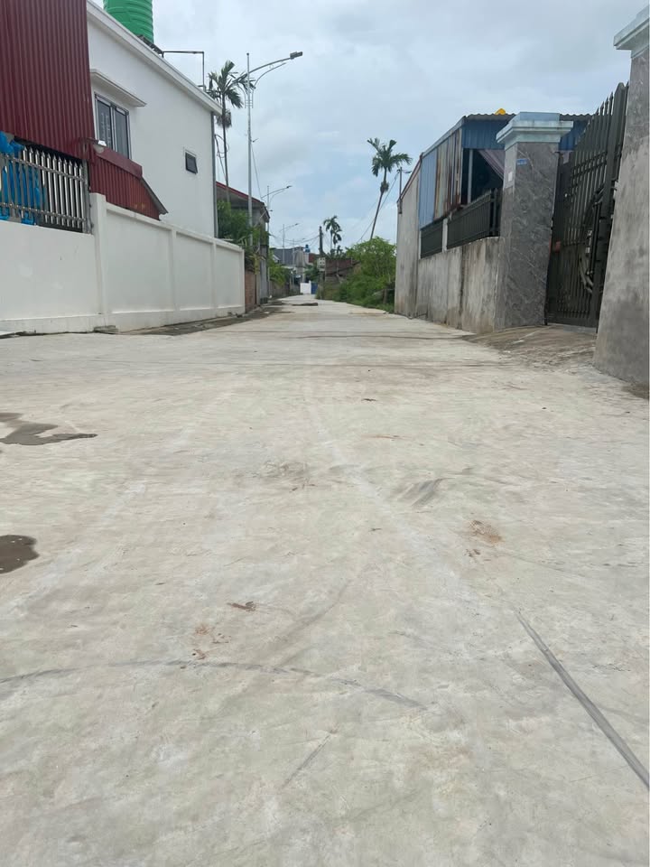 Đất nền Khởi Nghĩa, Tiên Lãng 100m² giá chỉ 700 triệu - Đầu tư sinh lời ngay!