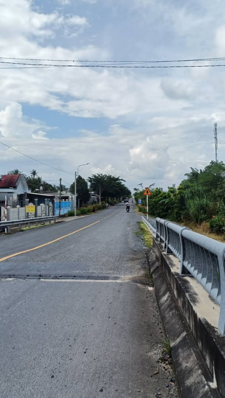 Đất thổ cư Mỹ Thuận, Bình Minh 166m² giá chỉ 300 triệu - Cơ hội đầu tư tuyệt vời!