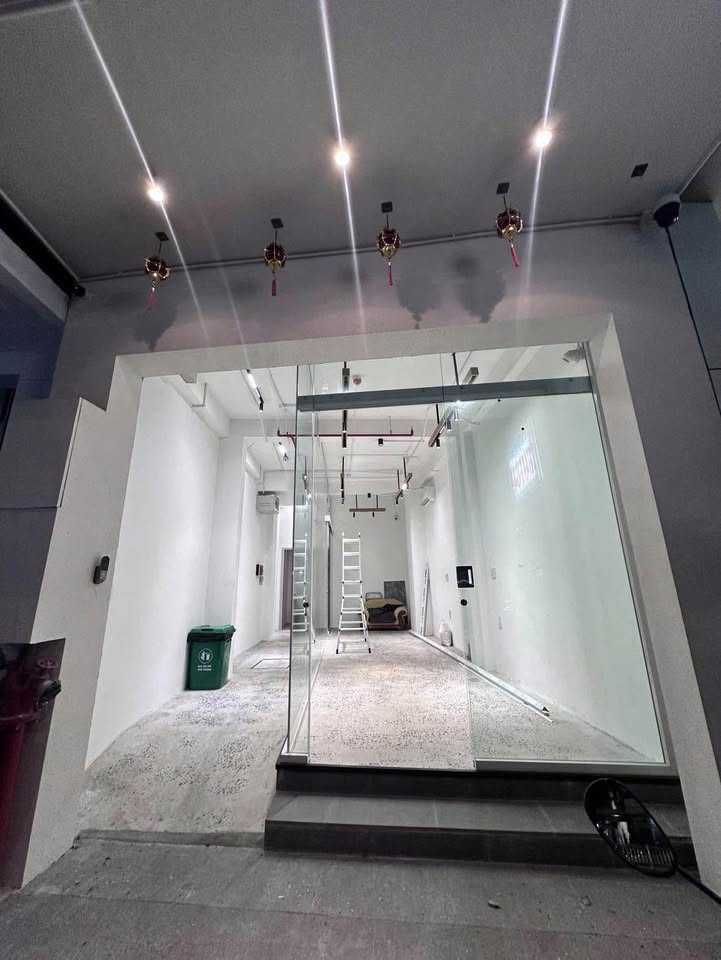 Cho thuê nhà mặt tiền Điện Biên Phủ Đà Nẵng 2 tầng - Giá chỉ 16 triệu!