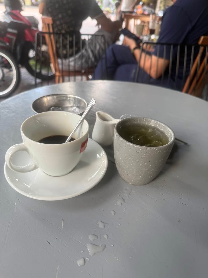 Nhà bán hẻm ô tô Hoàng Hoa Thám 81m² giá 3 tỷ - Sẵn sàng vào ở!