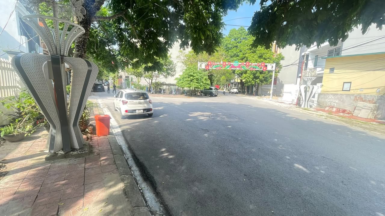 Đất nền lô góc 3 mặt tiền Định Trung Vĩnh Yên 165m² - Cơ hội đầu tư hiếm có!