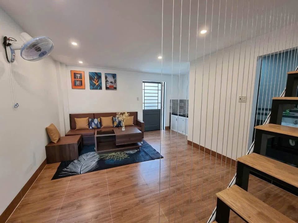 Phòng cho thuê đầy đủ nội thất tại Hẻm 1340 Nguyễn Trung Trực, 30m² chỉ 4.5 triệu/tháng!