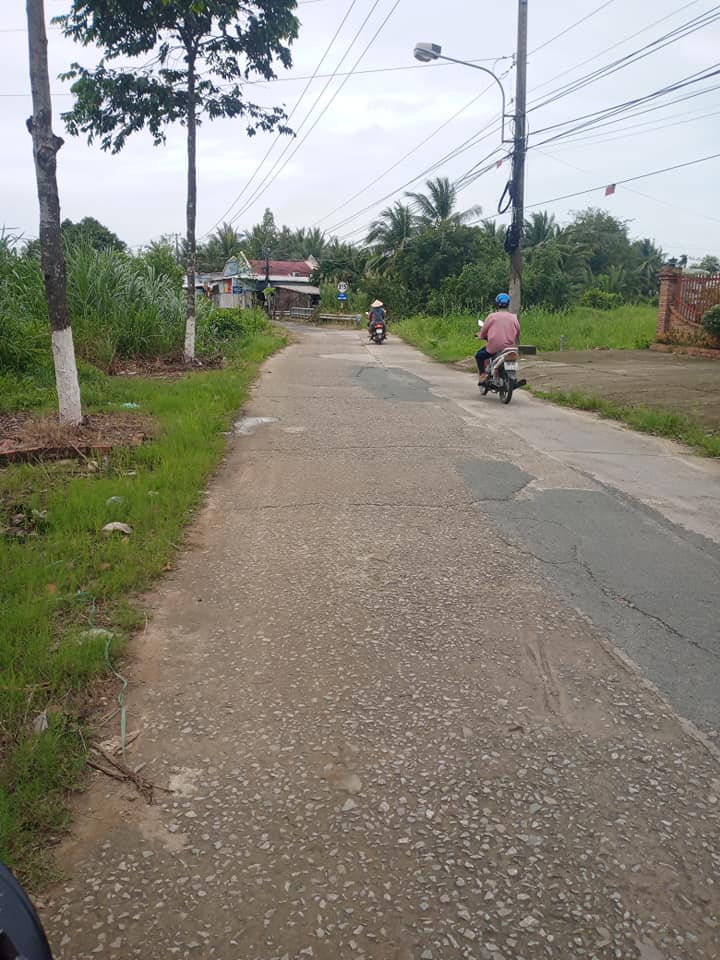 Đất mặt tiền Bùi Viện Rạch Giá 250m² giá 1.1 tỷ - Cơ hội đầu tư tuyệt vời!