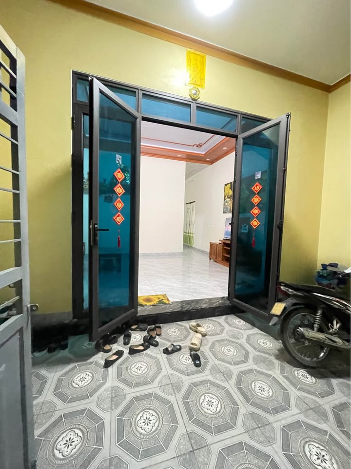 Nhà cấp 4 phường An Hưng Thanh Hóa 106m² giá 2 tỷ - Hướng Đông, mặt tiền 5m