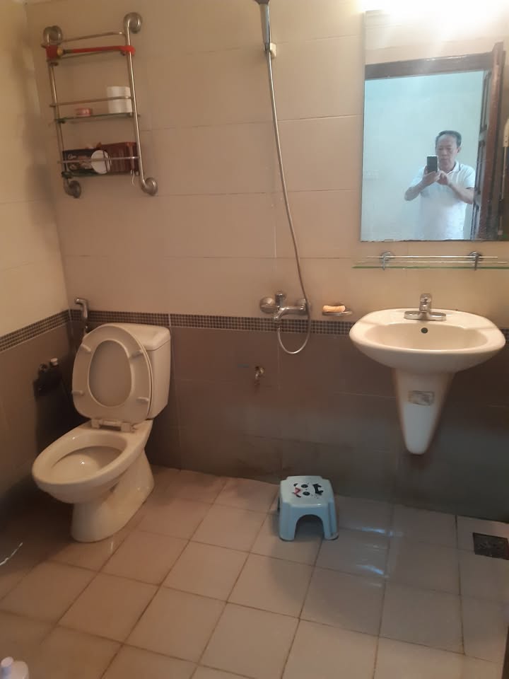 Phòng cho thuê tại Hà Trì 2, 55m² giá 2.7 triệu - Đầy đủ tiện nghi, vào ở ngay!