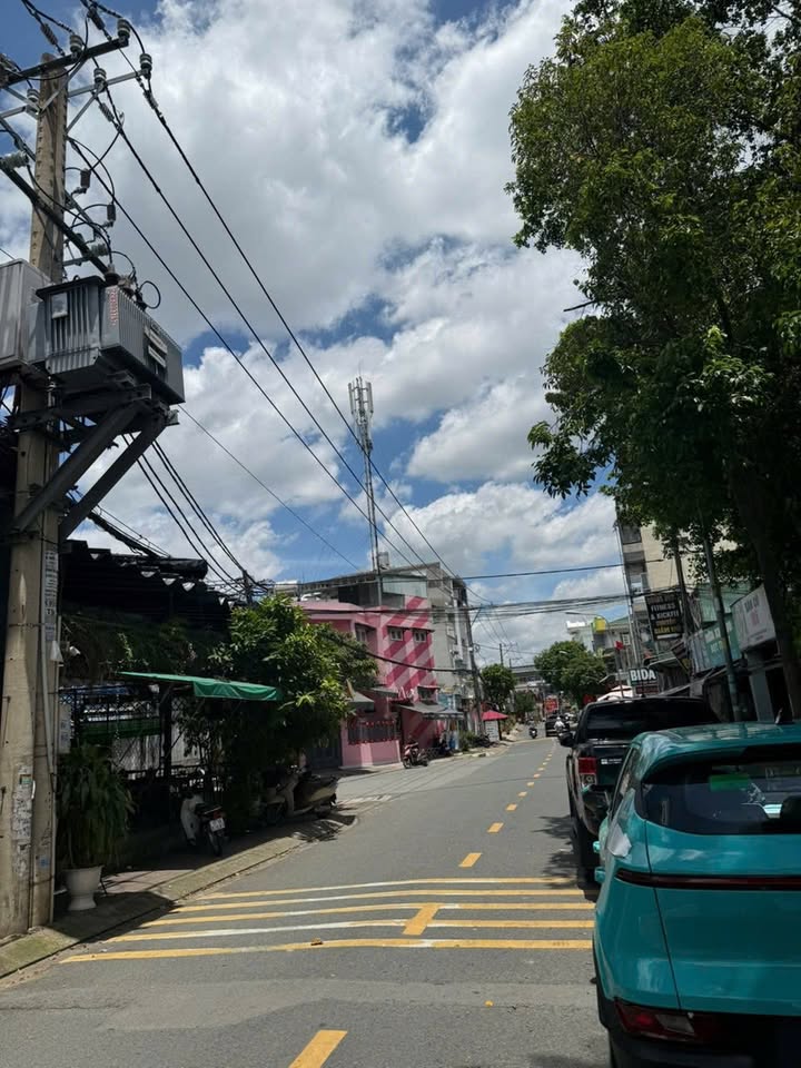 Cho thuê mặt tiền kinh doanh 185, phường Phước Long B, Thủ Đức - Giá chỉ 8 triệu!