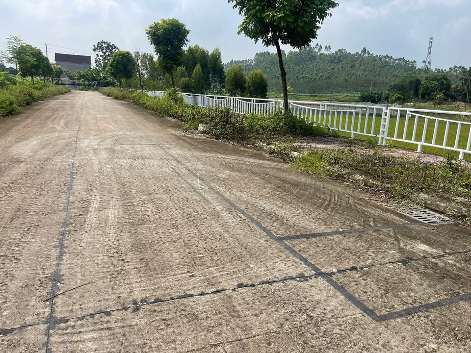 Đất nền Vân Trục, Lập Thạch 140m² giá 1 tỷ - Pháp lý rõ ràng, sẵn sàng giao dịch!