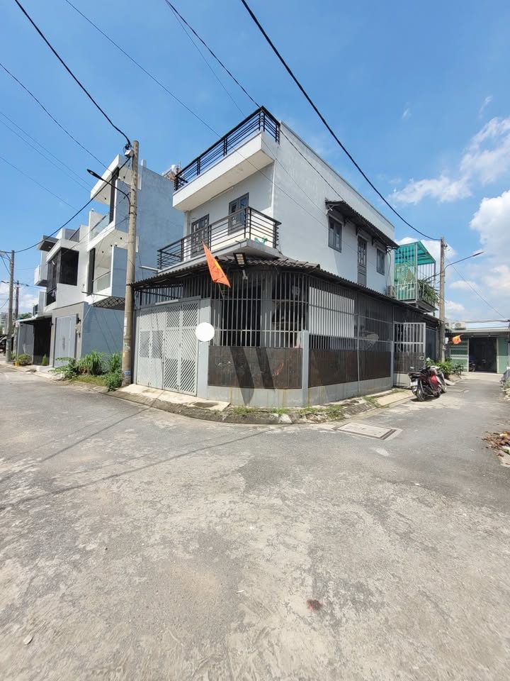 Nhà 2 tầng Ngô Chí Quốc, Bình Chiểu, Thủ Đức 52m² giá 3.8 tỷ - Ô tô vào tận nhà!