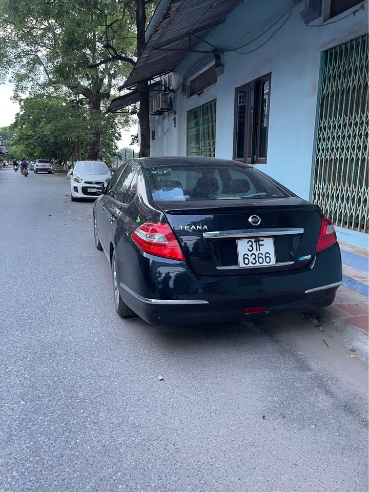 Đất nền Liên Hà Đông Anh 100m² giá 10 tỷ - Vị trí kinh doanh sầm uất!