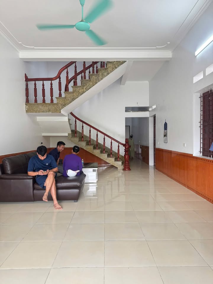 Nhà 2 tầng đẹp tại xã Nghĩa Phương, Lục Nam, Bắc Giang - Giá chỉ 1 tỷ!