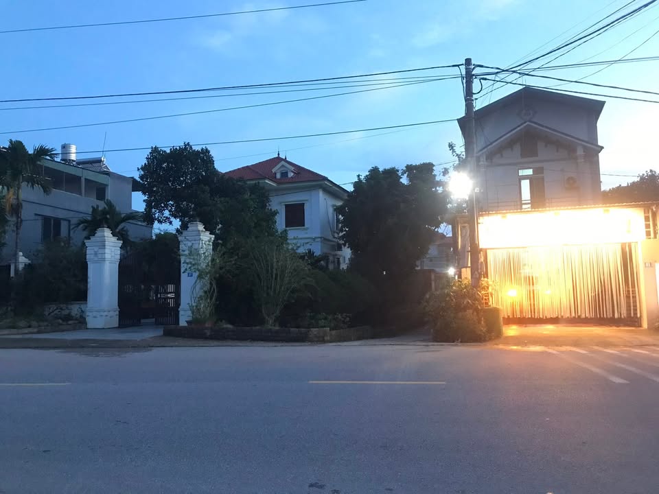 Đất dịch vụ Tân Xã, Thạch Thất 160m² giá 6 tỷ - Đầu tư siêu lợi nhuận!