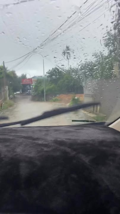 Đất nền Xóm Dục Yên Bình, Thạch Thất 3372m² - Mặt tiền rộng, ô tô tránh