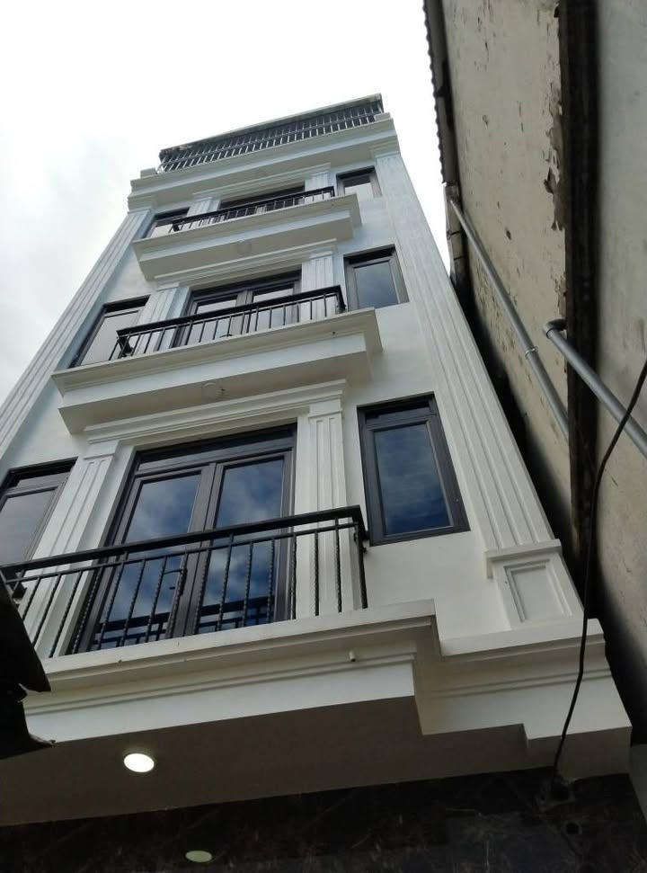 Nhà riêng Yên Nghĩa Hà Đông 42m² giá 6 tỷ - Thiết kế hiện đại sang trọng!