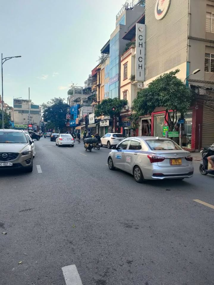 Nhà mặt phố Lê Trọng Tấn, Thanh Xuân 87m² giá 80 tỷ - Kinh doanh ổn định, vị trí đắc địa!