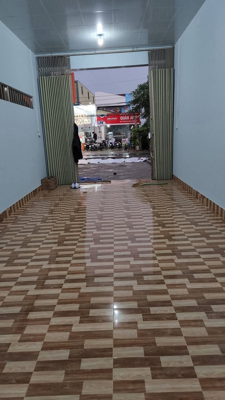 Cho thuê nhà và mặt bằng kinh doanh tại Trường Xuân, Tháp Mười - Không gian rộng rãi, sạch sẽ!