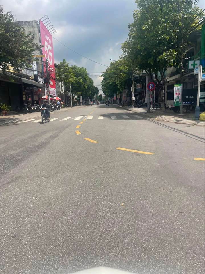 Nhà cấp 4 mặt tiền Nguyễn Nghiêm, Quảng Ngãi 97m² giá 6.3 tỷ - Cơ hội vàng cho nhà đầu tư!