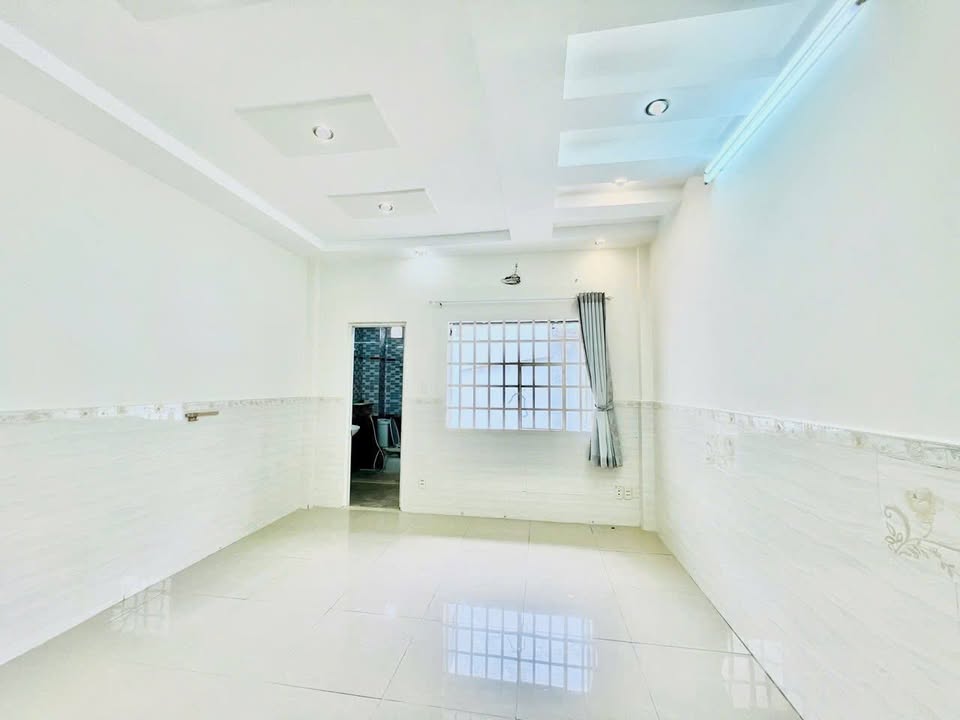 Nhà phố hẻm rộng 7m P.14 Q.Tân Bình 92m² giá 12 tỷ - Chính chủ bán gấp!