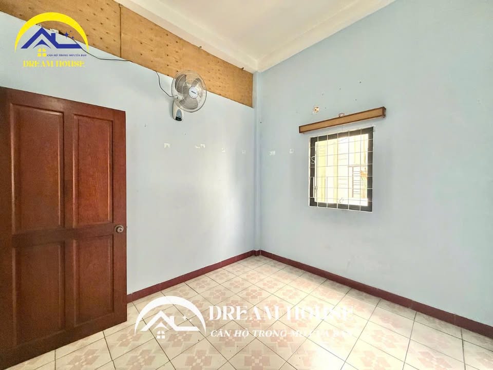 Phòng cho thuê Tân Bình 20m² giá 1.6 triệu - Không chung chủ, an ninh đảm bảo!