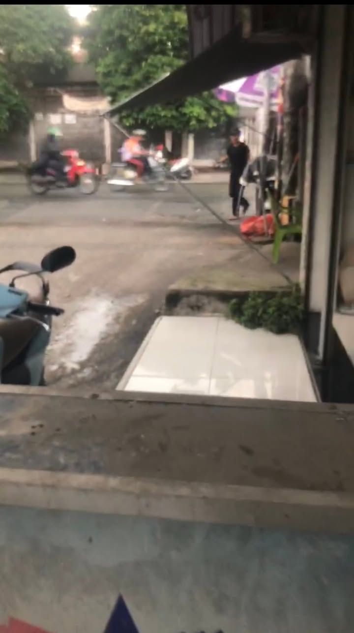 Nhà nguyên căn Tân Phú 40m² giá 6 triệu - Thích hợp kinh doanh!