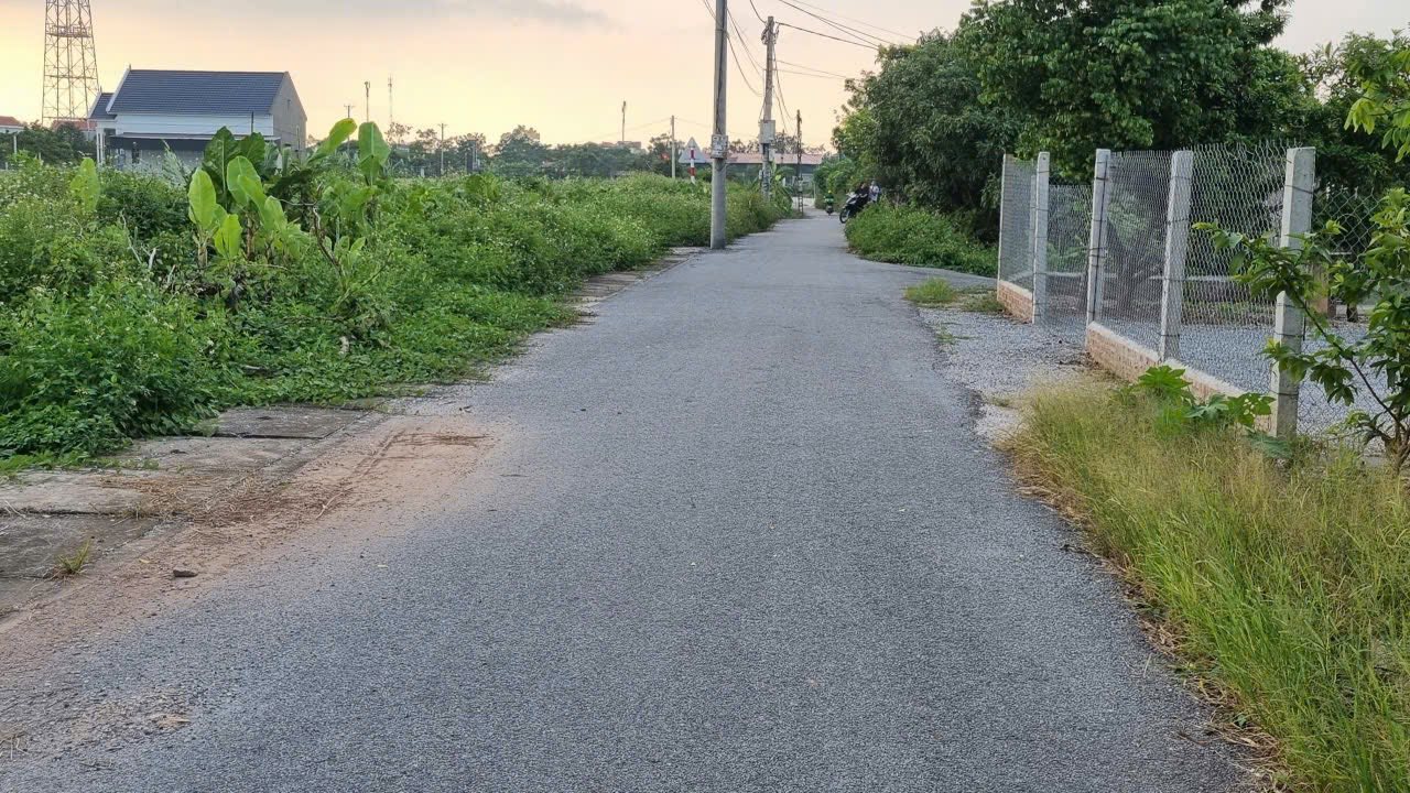 Đất nền Ngọc Lũ 180m² giá thỏa thuận - Đầu tư sinh lời hấp dẫn!