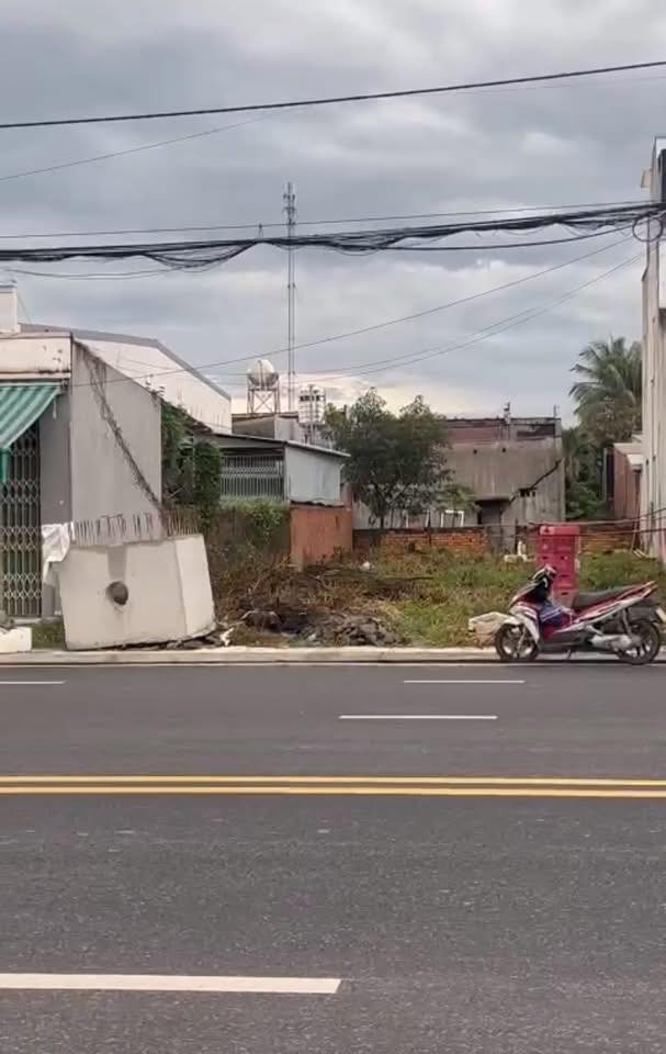 Đất mặt tiền Tôn Đức Thắng, Tây Ninh 279m² giá 23.56 tỷ - Kinh doanh sầm uất!