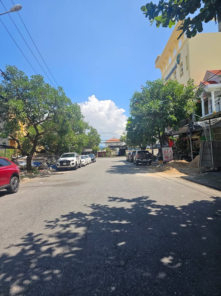 Đất nền đường Phạm Văn Ngôn, Liên Chiểu, 95m² giá 5.3 tỷ - Vị trí đắc địa kinh doanh sầm uất!