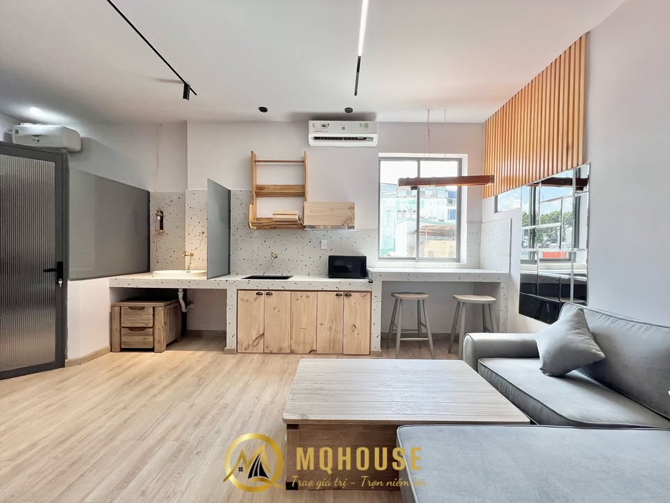 Căn hộ cho thuê 1 phòng ngủ 40m² đường Nguyễn Sơn Hà - Giao dịch thuận lợi!