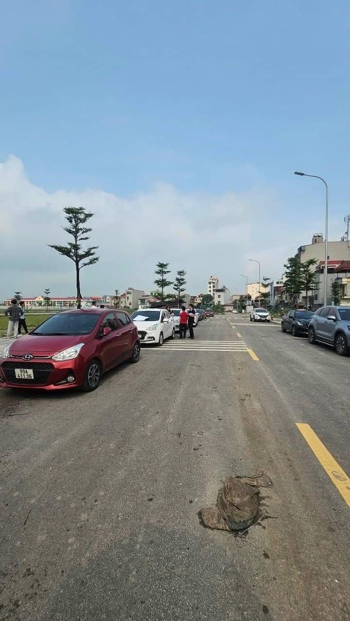 Đất nền KĐT Văn Phú Đông Yên 99m² giá thỏa thuận - Đầu tư sinh lời cao!