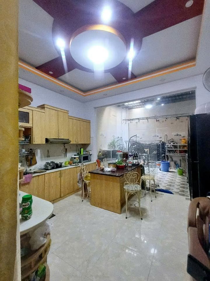 Nhà 4 tầng 96m² đường Huỳnh Tấn Phát, Nhà Bè - Sổ hồng chính chủ, giá 8 tỷ